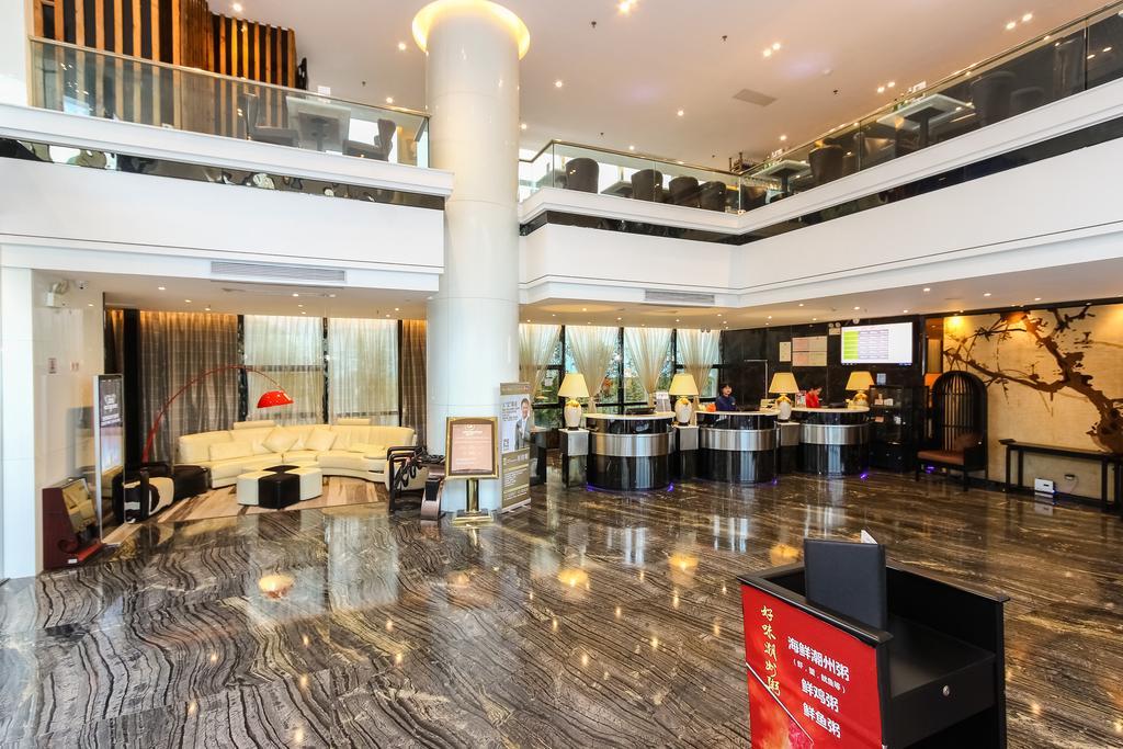 Paco Hotel Guangzhou East Railway Station Branch Екстер'єр фото