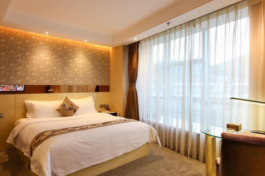 Paco Hotel Guangzhou East Railway Station Branch Екстер'єр фото