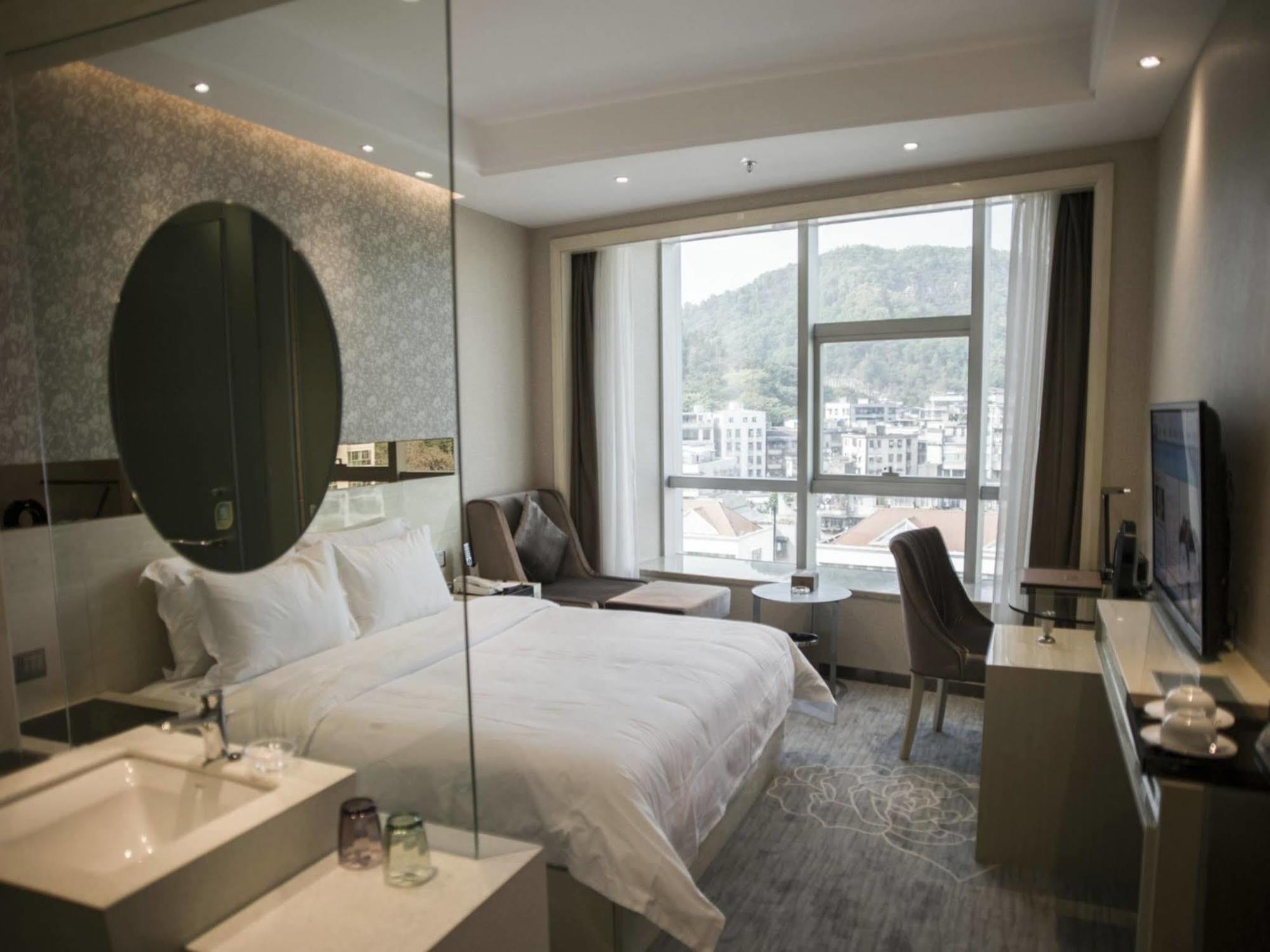 Paco Hotel Guangzhou East Railway Station Branch Екстер'єр фото